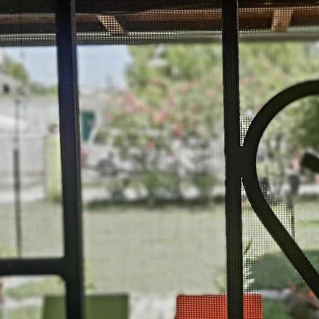 Kolonia E Artistave Apartment เวลิโปเยอ ภายนอก รูปภาพ