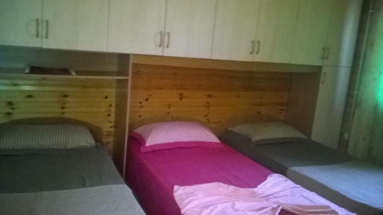 Kolonia E Artistave Apartment เวลิโปเยอ ภายนอก รูปภาพ