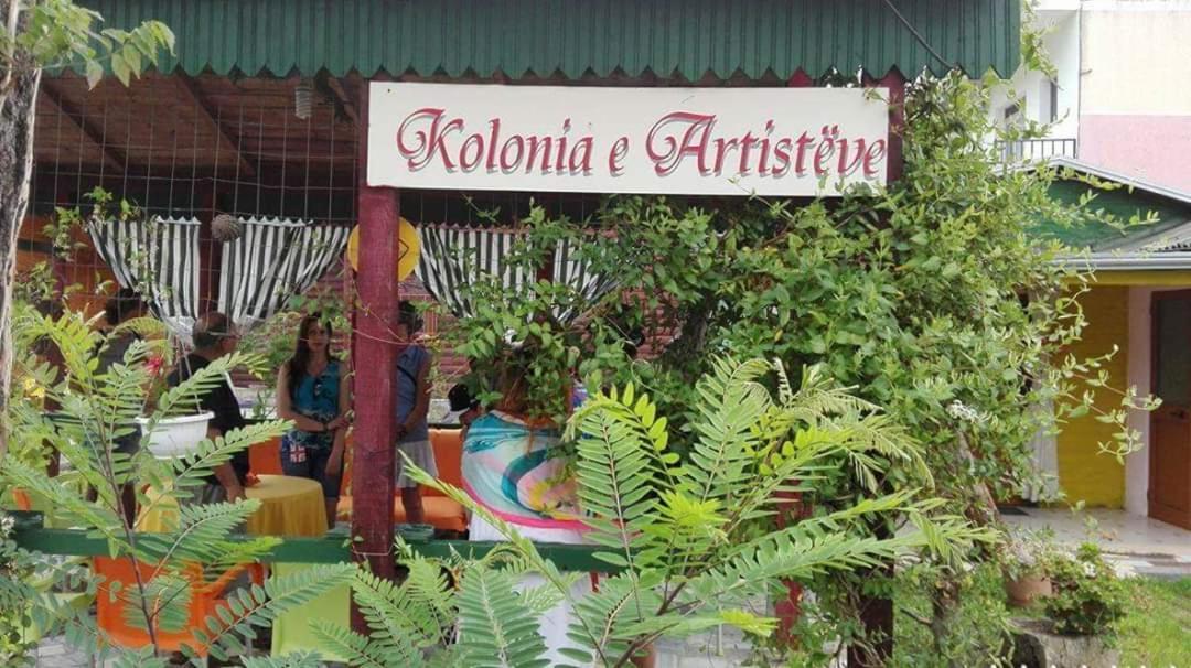 Kolonia E Artistave Apartment เวลิโปเยอ ภายนอก รูปภาพ